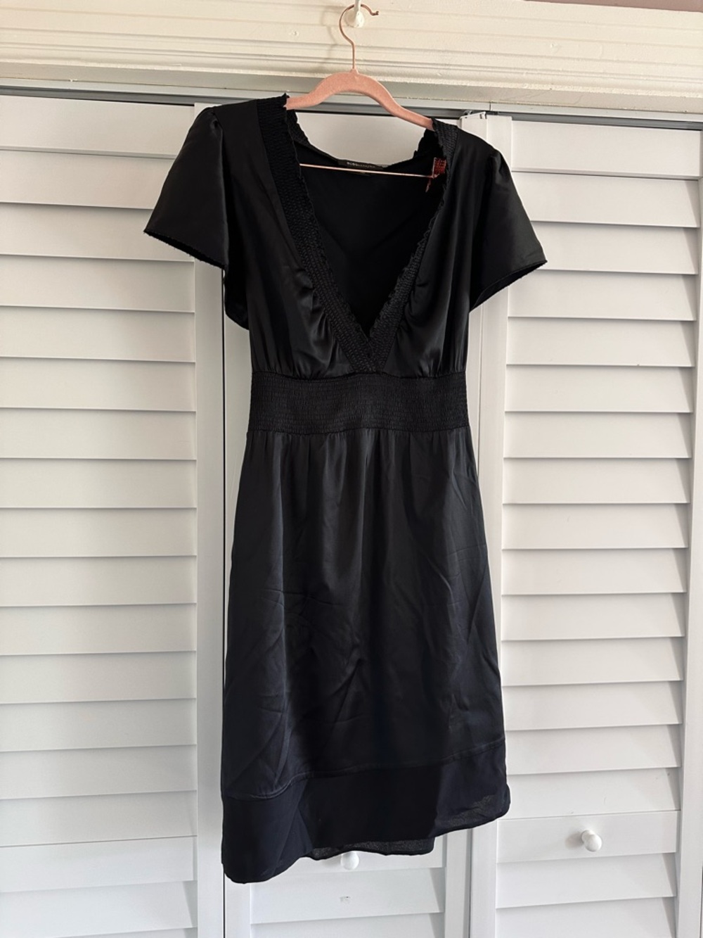BCBG Classic Black V-Neck Silk Women's Dress